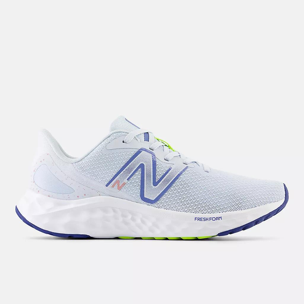 Giày New Balance Fresh Foam Arishi V4 Nữ Màu Trắng Xanh Da Trời