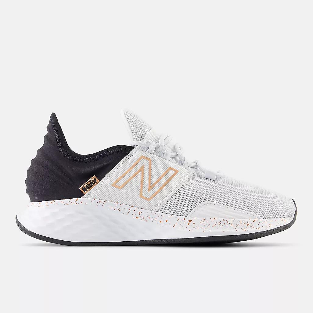 Giày New Balance Fresh Foam Roav Nữ Màu Trắng Vàng