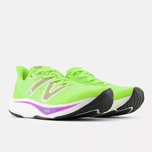 Giày New Balancefuelcell Rebel V3 Nữ Màu Xanh Neon