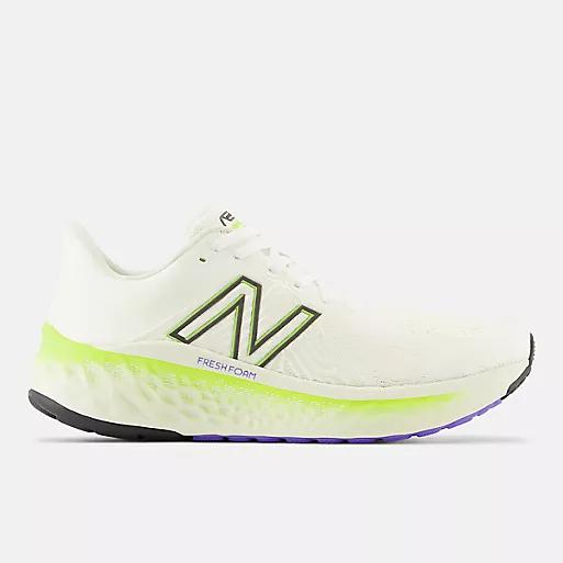 Giày New Balance Fresh Foam X Vongo V5 Nữ Màu Trắng Xanh Lá Cây