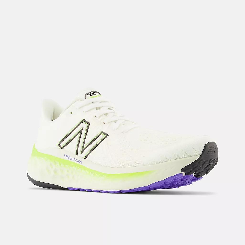 Giày New Balance Fresh Foam X Vongo V5 Nữ Màu Trắng Xanh Neon