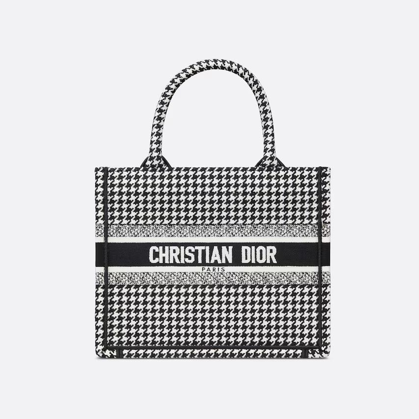 Túi Dior Small Dior Book Tote Black And White