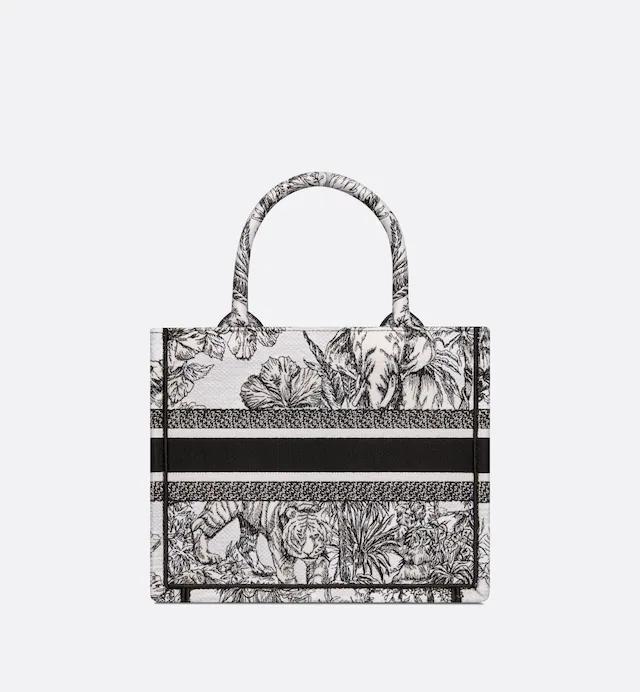 Túi Dior Small Dior Book Tote White And Black Toile De Jouy Voyage Embroidery