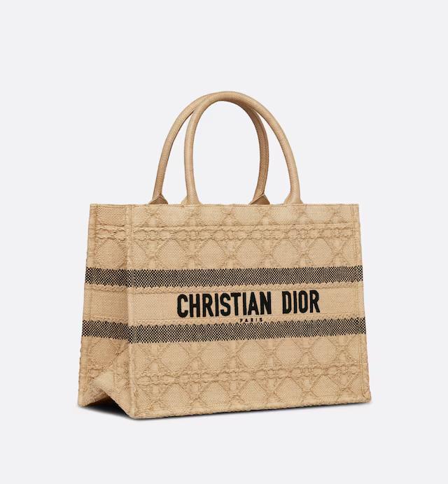 Túi Dior Medium Dior Book Tote Natural Cannage Raffia