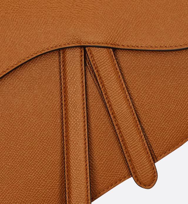 Túi Dior Saddle Bag With Strap Golden Saddle Grained Calfskin