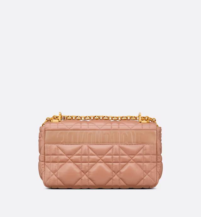 Túi Dior Medium Dior Caro Bag Rose Des Vents Quilted Macrocannage Calfskin