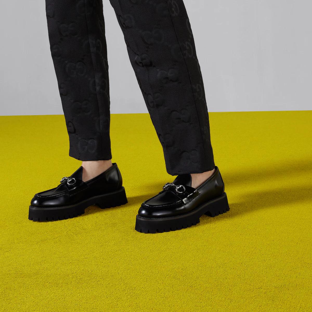 Giày Gucci Loafer With Horsebit Nữ Đen