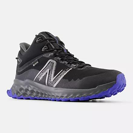 Giày New Balance Fresh Foam Garoé Midcut Gore-Tex Nam Đen