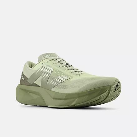 Giày New Balance Fuelcell Rebel V4 Nam Xanh Lá