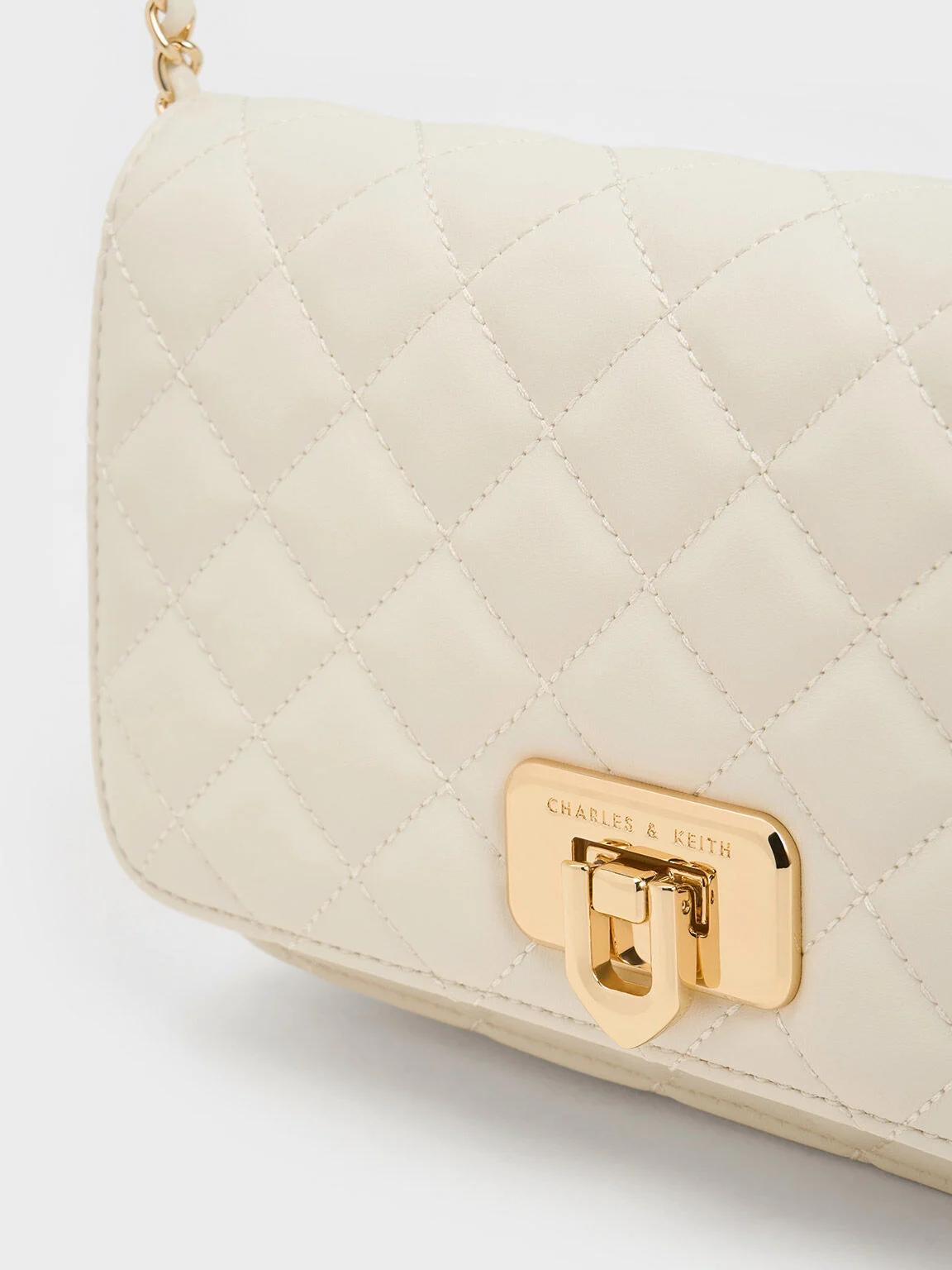 Túi Charles & Keith Cressida Quilted Push-Lock Clutch Nữ Be