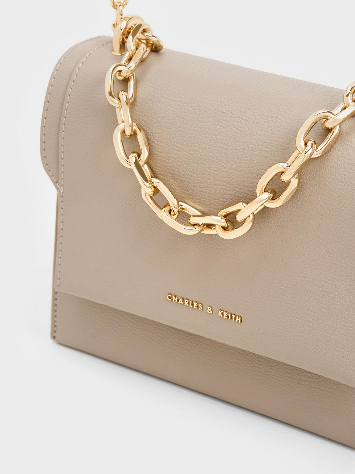 Túi Charles & Keith Front Flap Chain Handle Crossbody Bag Nữ Nâu