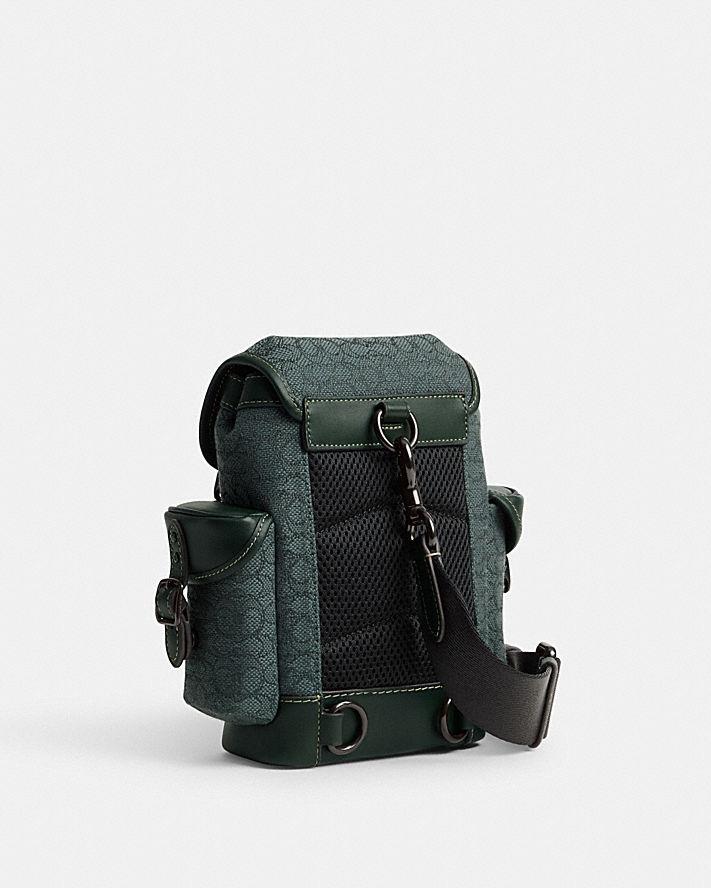 Túi Coach Hitch Backpack 13 In Micro Signature Jacquard Nam Xanh Lá