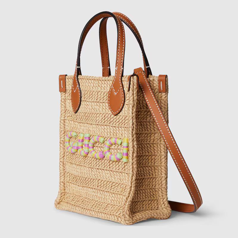 Túi Gucci Super Mini Bag With Gucci Logo Nữ Be