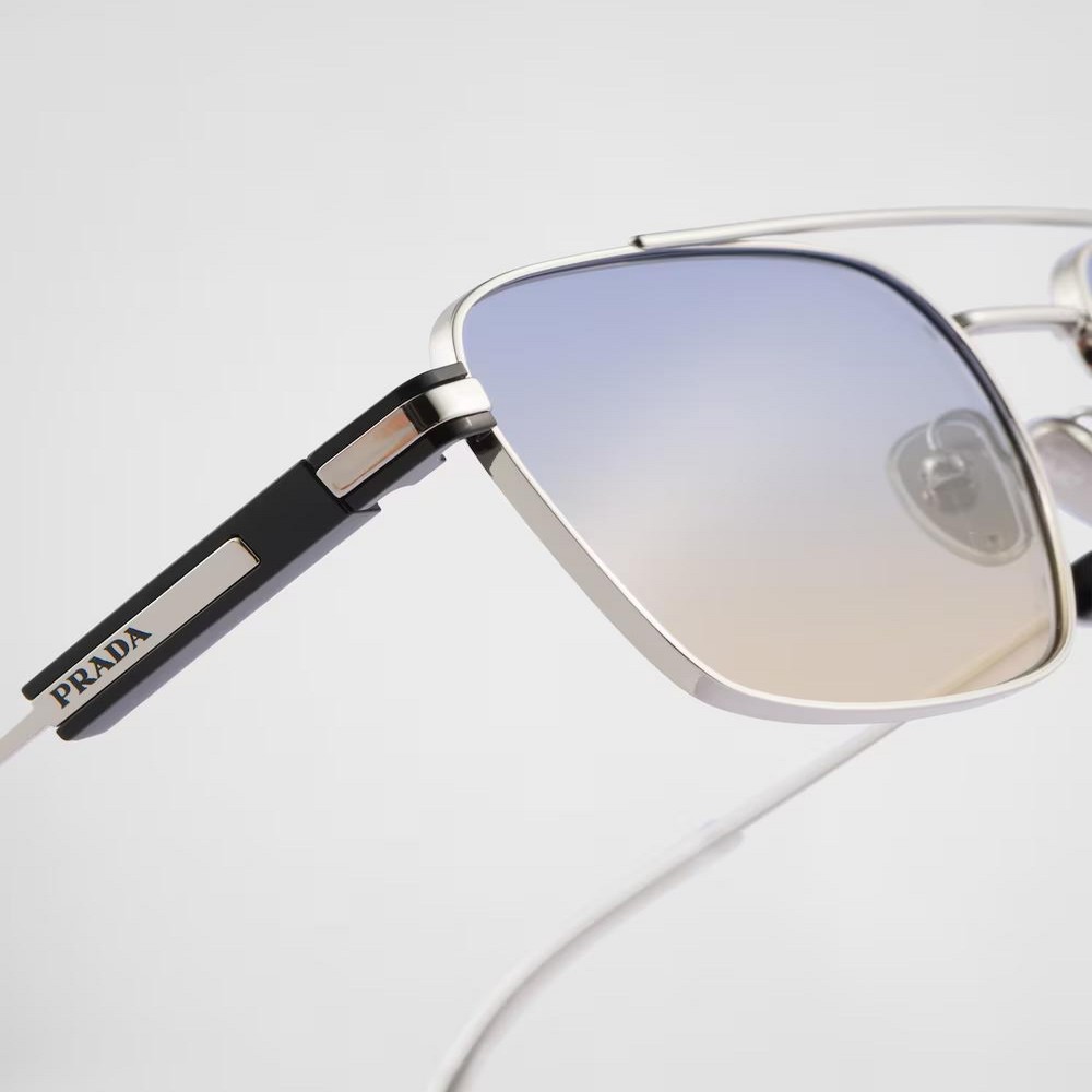 Kính Prada Sunglasses With Iconic Metal Plaque Nam Xanh Dương Bạc