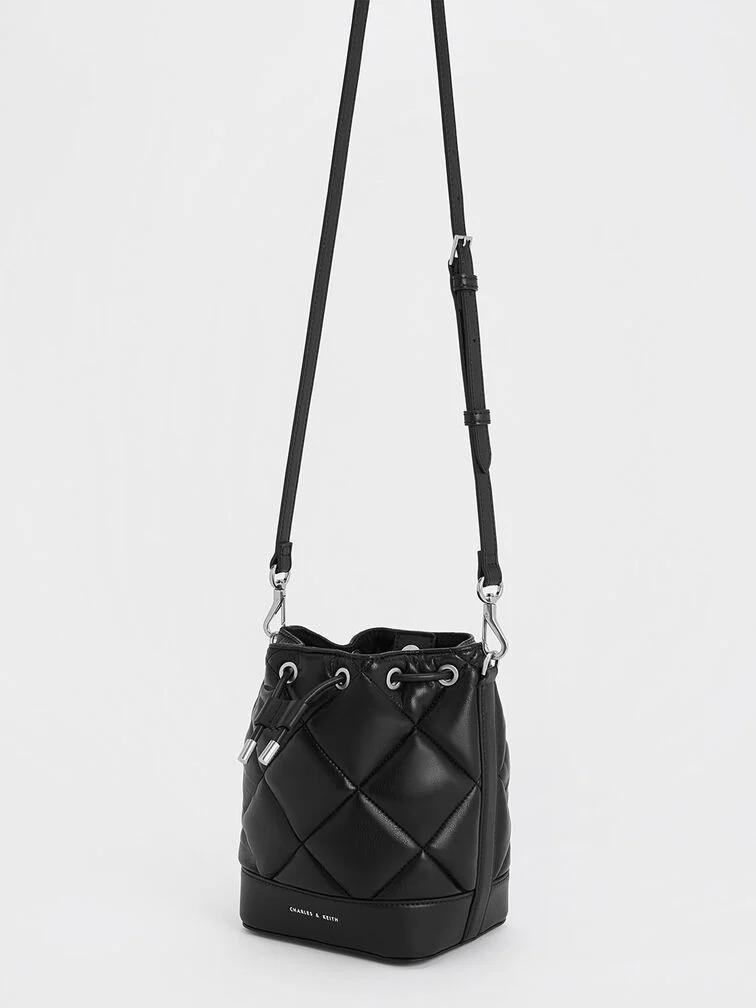 Túi Charles & Keith Lin Quilted Nữ Đen