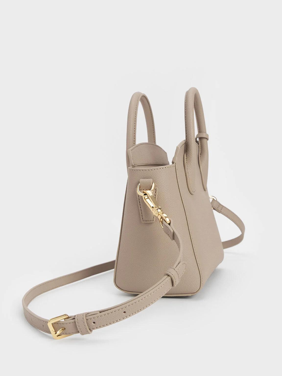 Túi Charles & Keith Double Handle Trapeze Nữ Be