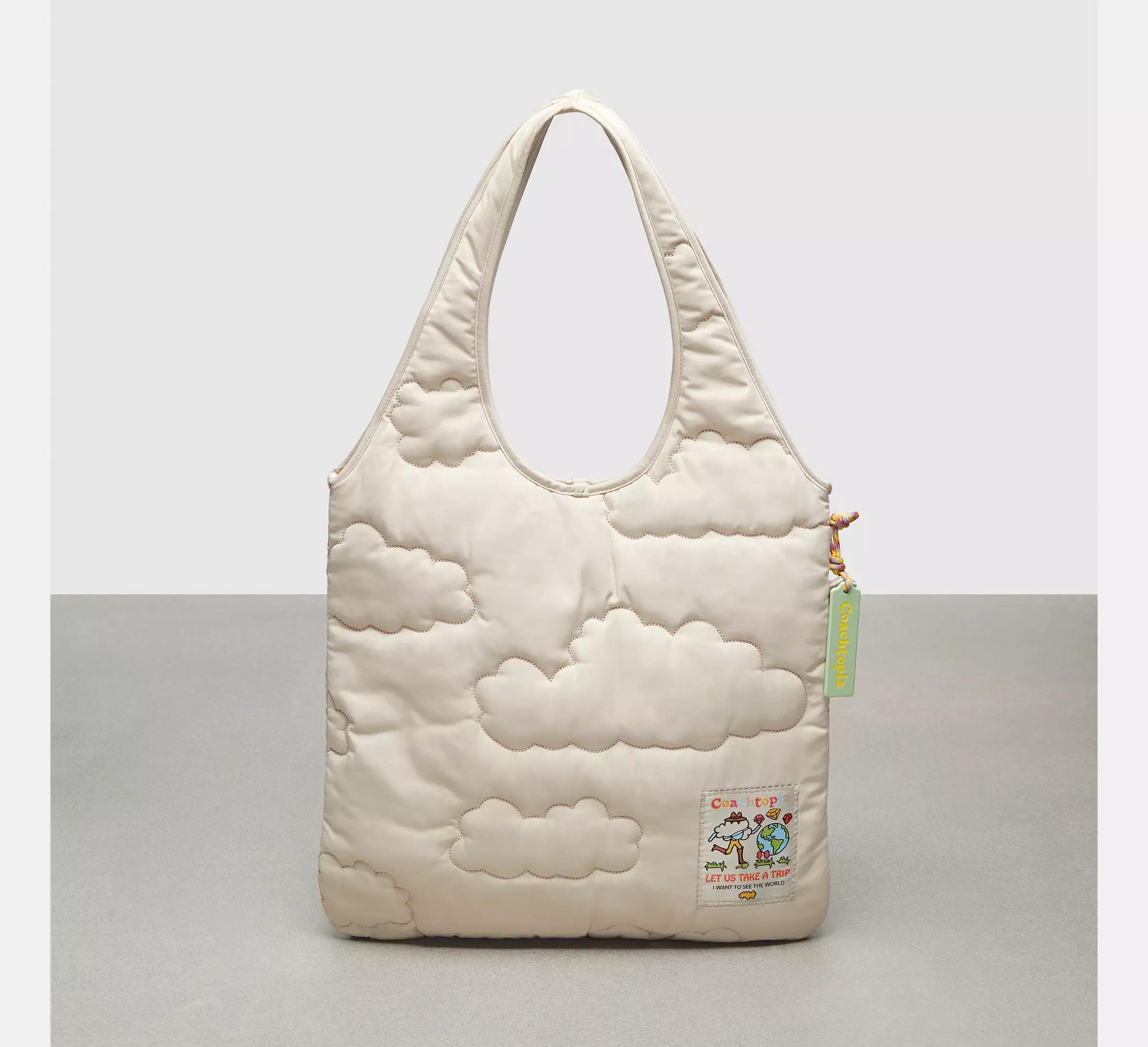Túi Coach Coachtopia Loop Quilted Cloud Tote Nữ Trắng