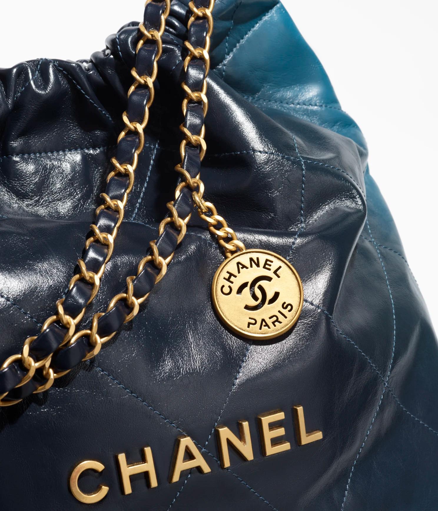 Túi Chanel CHANEL 22 Handbag Shaded Calfskin Nữ Xanh