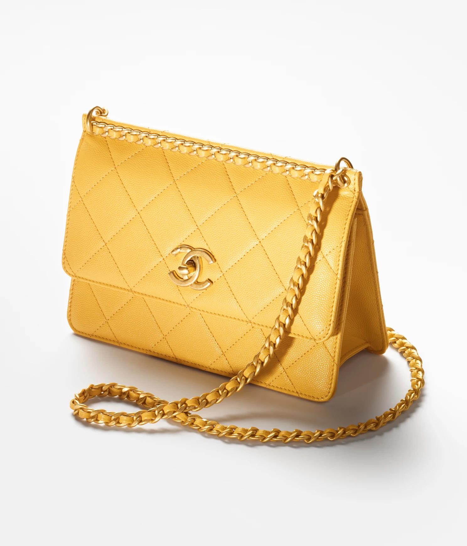 Túi Chanel Small Flap Bag Grained Calfskin & Gold-Tone Metal Nữ Vàng