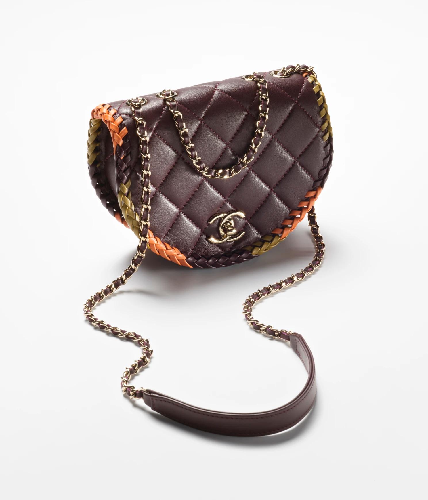 Túi Chanel Mini Messenger Bag Lambskin & Gold Metal Nữ Nâu 