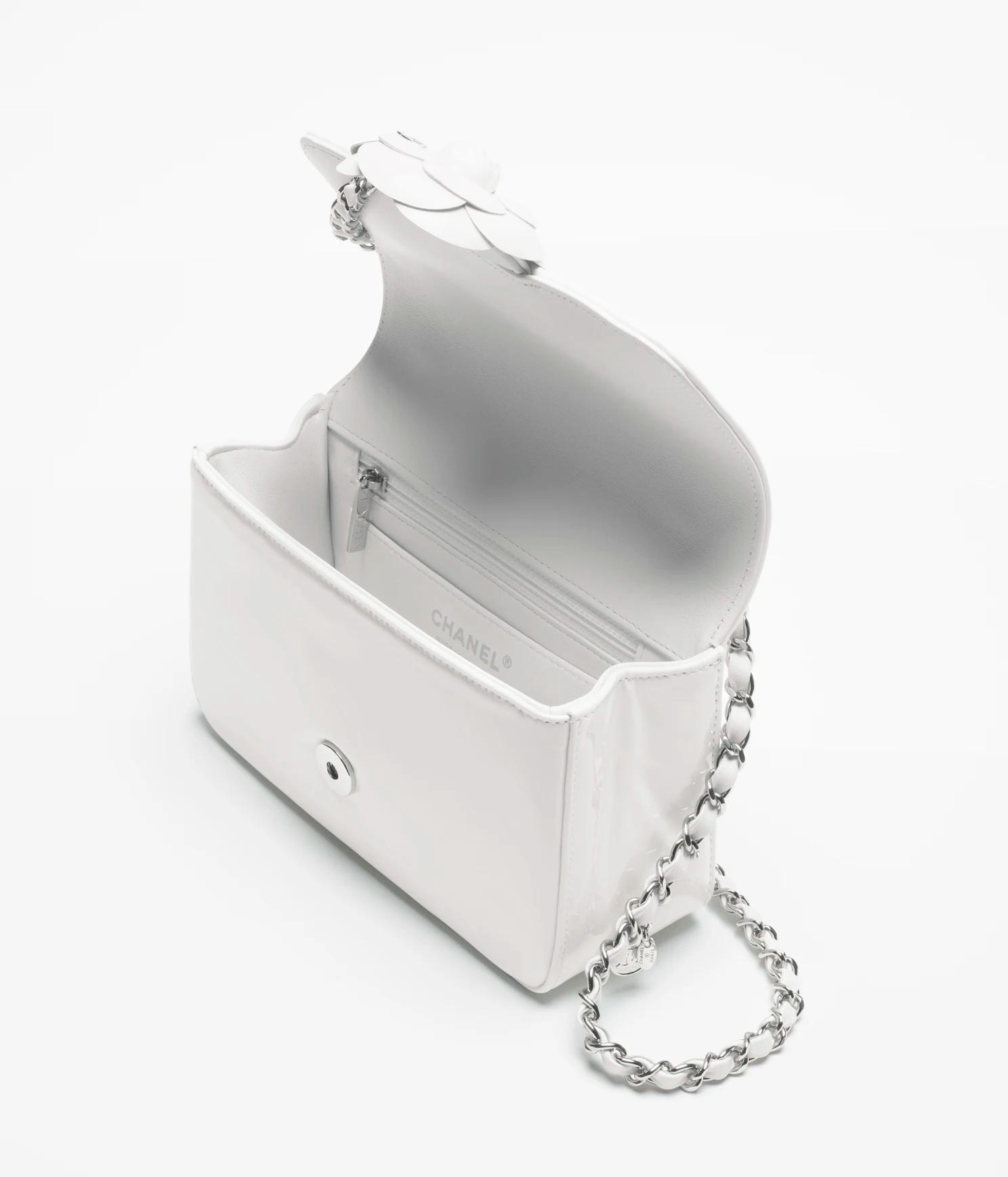 Túi Chanel Small Flap Bag Patent Calfskin & Gold-Tone Nữ Trắng