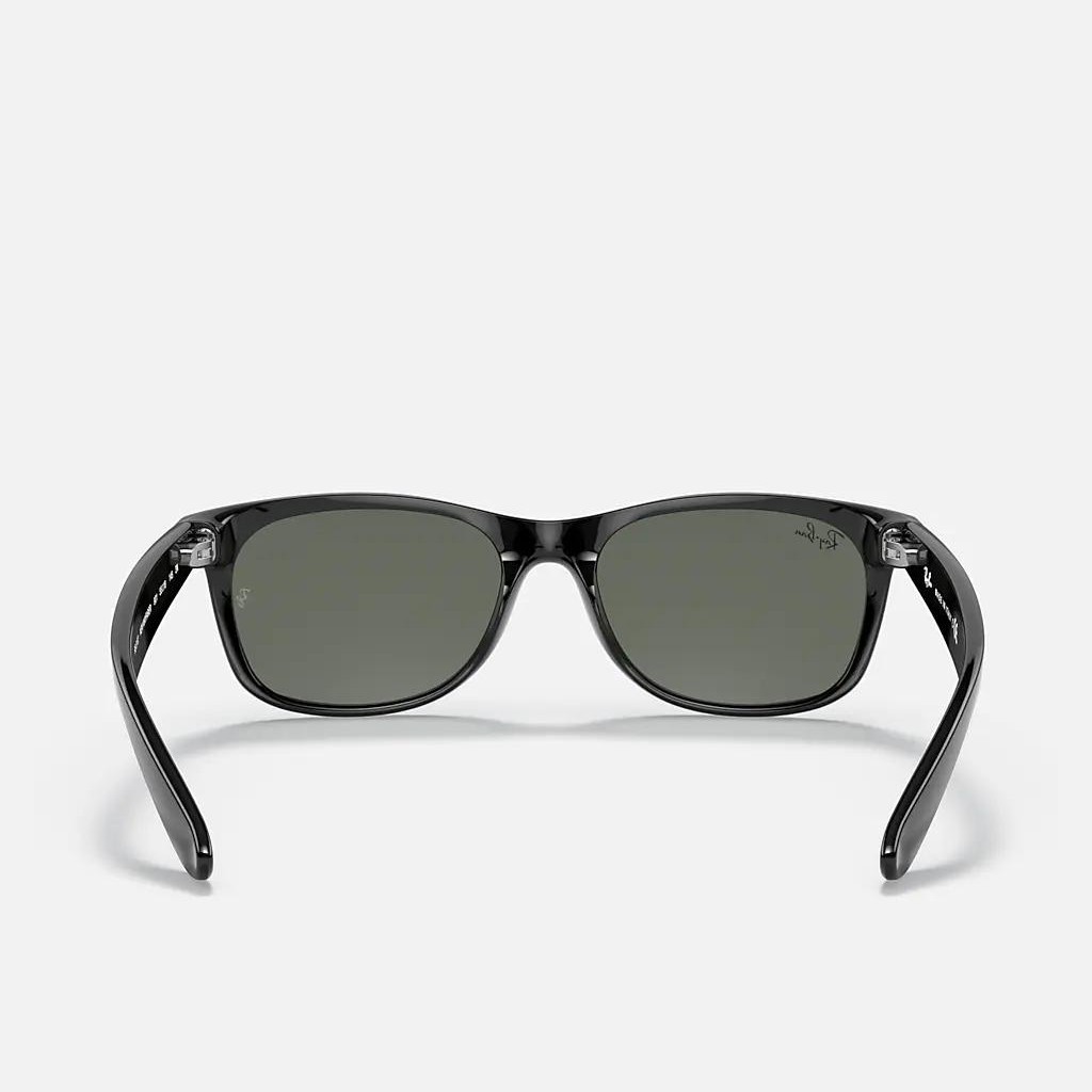 Kính Ray-Ban New Wayfarer Classic Đen Xanh Lá