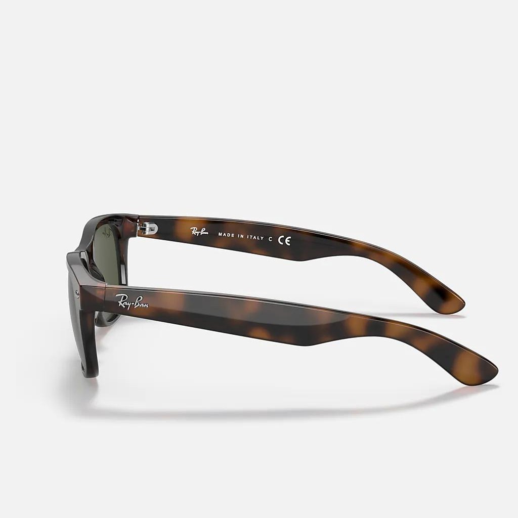 Kính Ray-Ban New Wayfarer Classic Nâu Xanh Lá