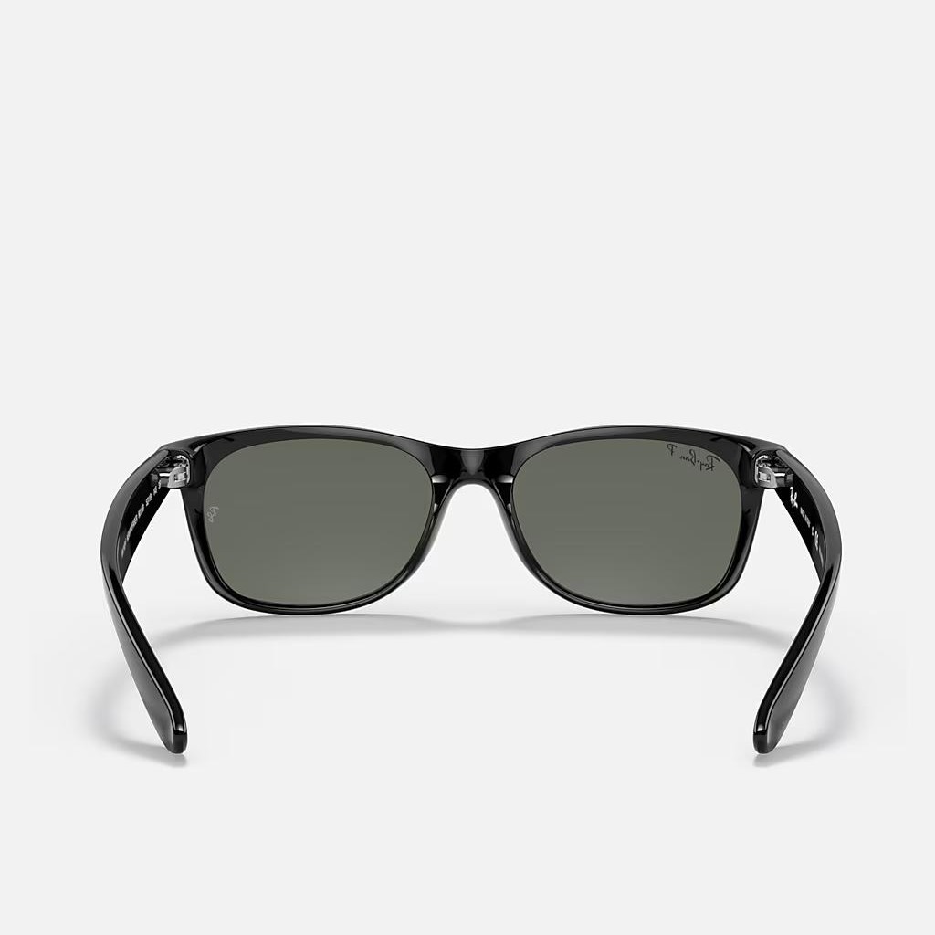 Kính Ray-Ban New Wayfarer Classic Polarized Đen Xanh Lá