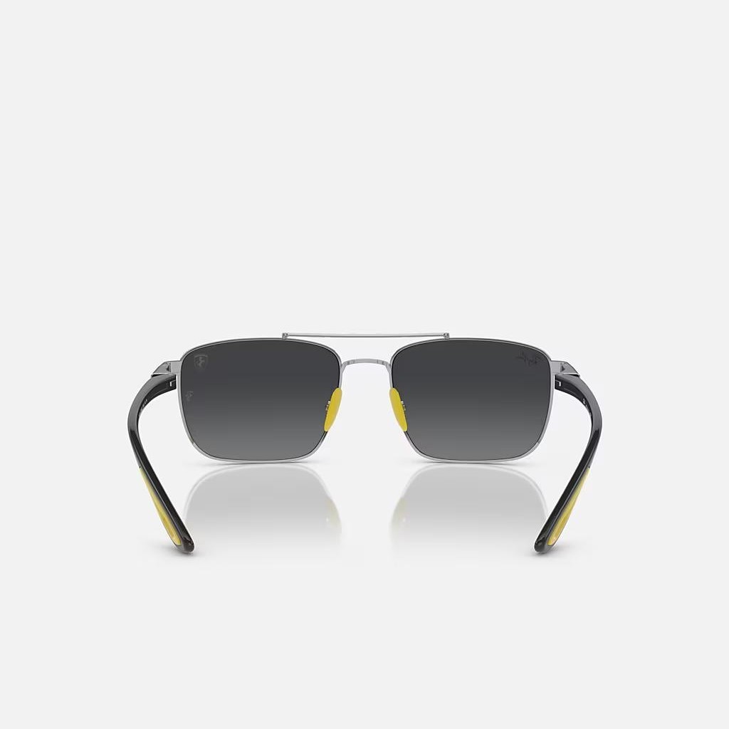 Kính Ray-Ban Rb3715M Scuderia Ferrari Collection Bạc