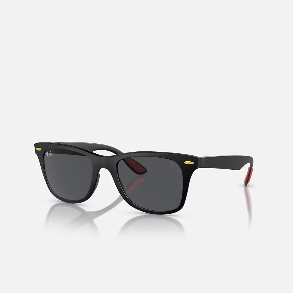 Kính Ray-Ban Scuderia Ferrari Spain Ltd | Customized By Carlos Sainz Đen Xám