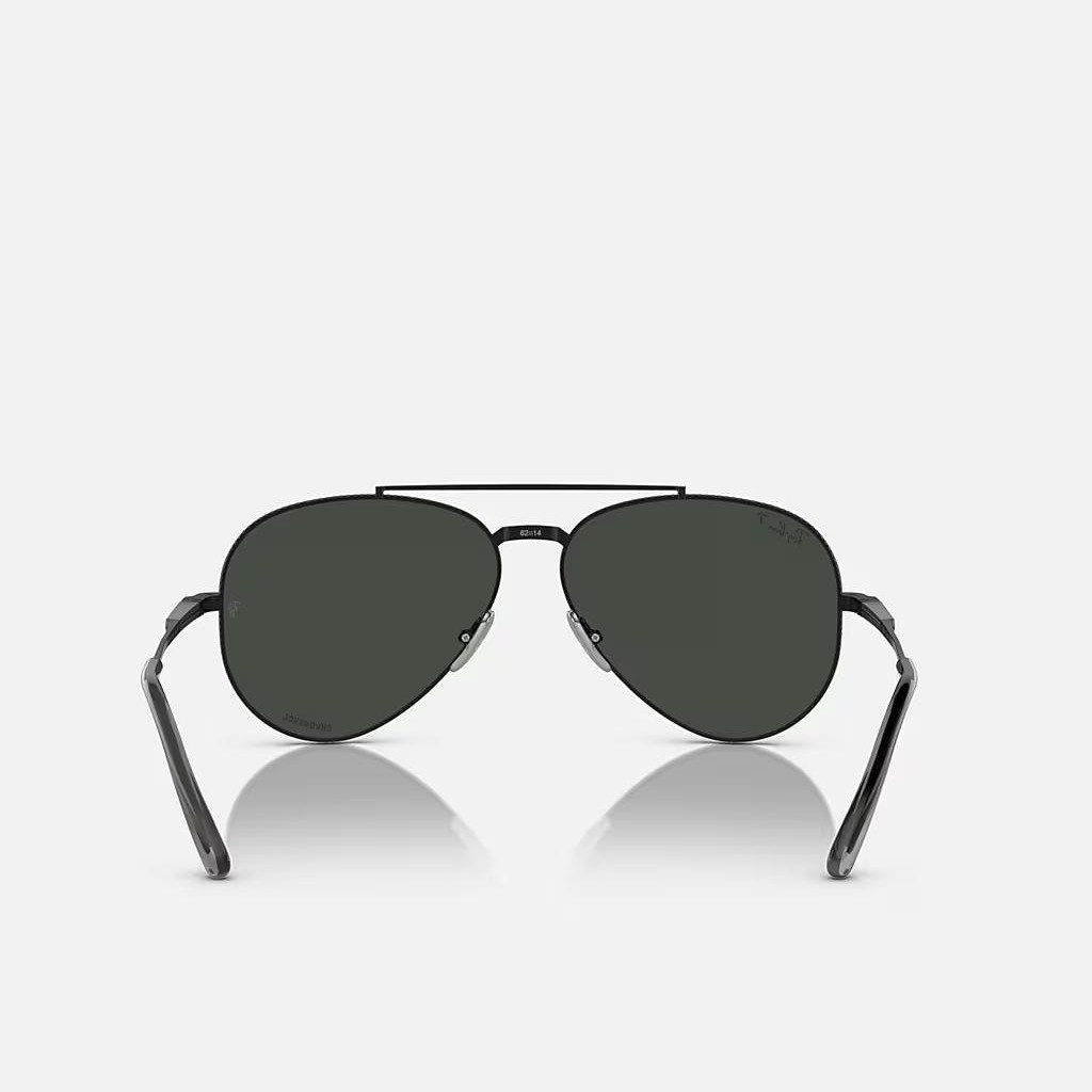 Kính Ray-Ban Aviator Ii Titanium Đen Xám