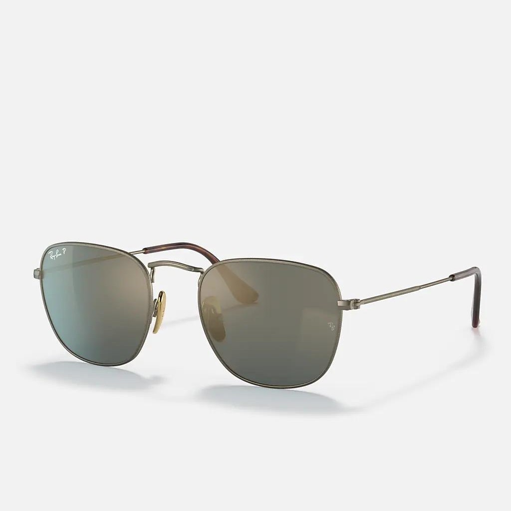 Kính Ray-Ban Frank Titanium Polarized Vàng Đen Xanh Dương