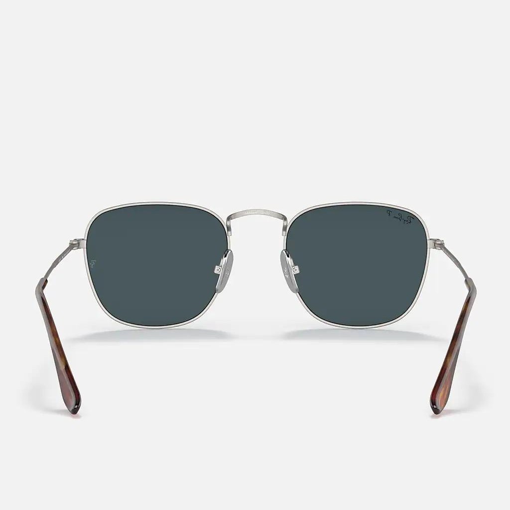 Kính Ray-Ban Frank Titanium Polarized Xám Xanh Dương