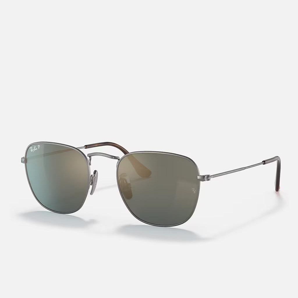 Kính Ray-Ban Frank Titanium Polarized Xám Xanh Dương