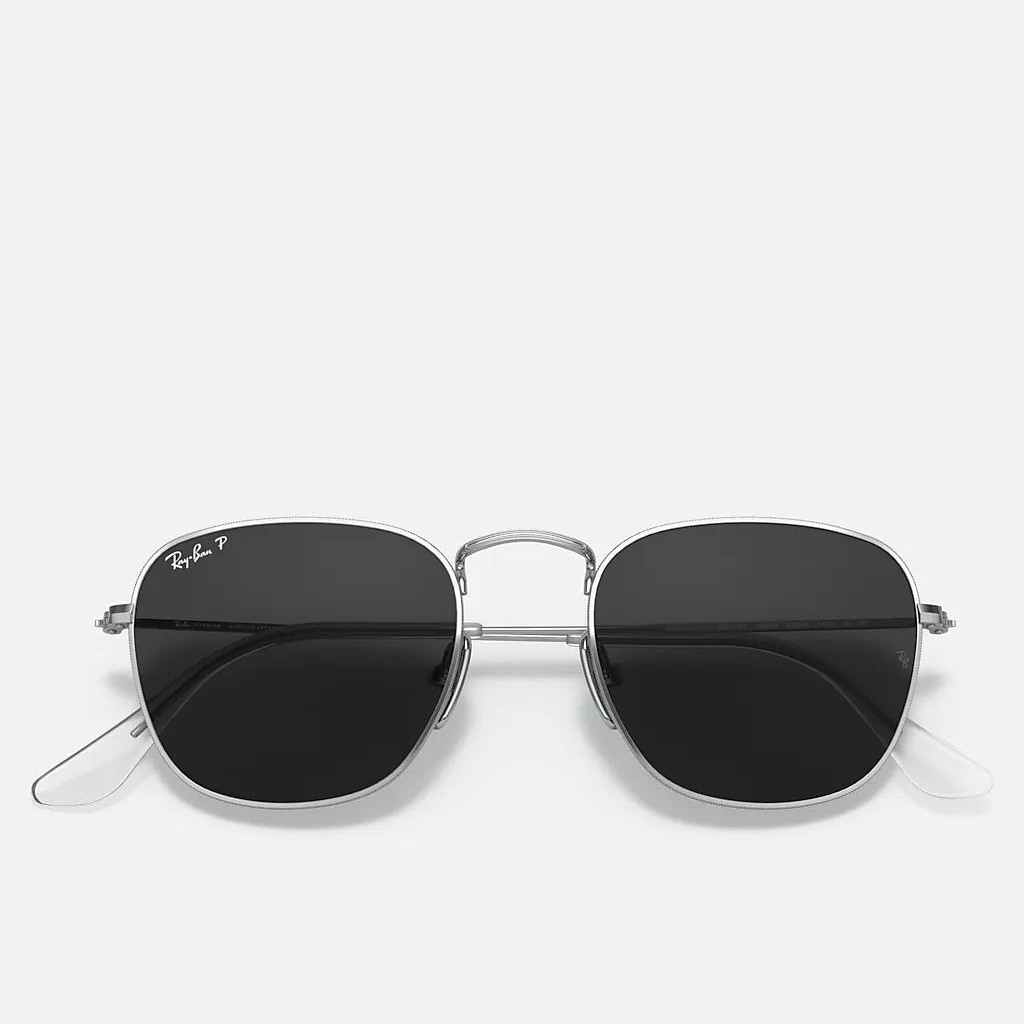 Kính Ray-Ban Frank Titanium Polarized Bạc Đen