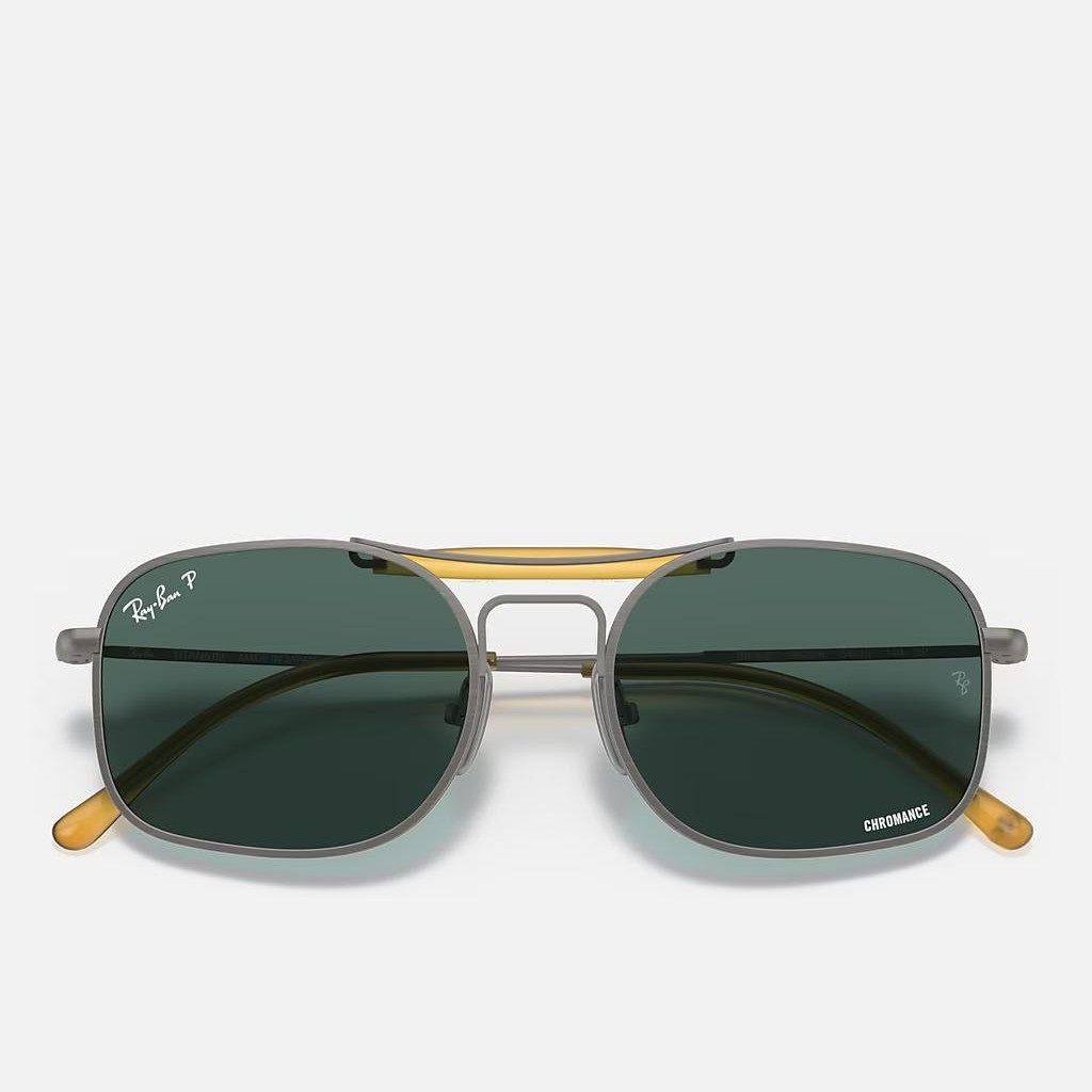 Kính Ray-Ban Rb8062 Titanium Polarized Xám Xanh Dương Sáng