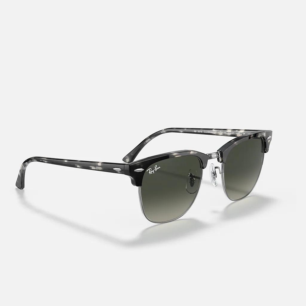 Kính Ray-Ban Clubmaster Fleck Xám Sáng