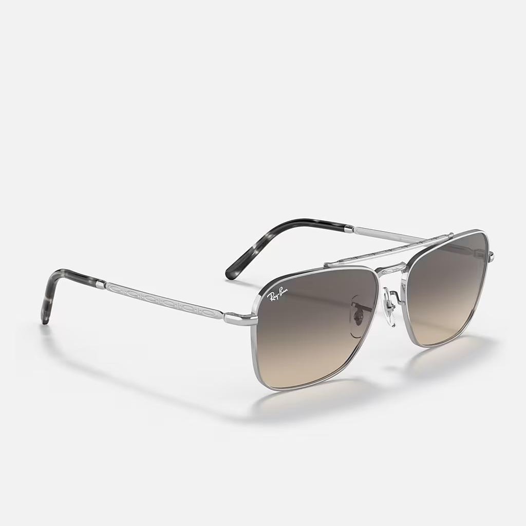 Kính Ray-Ban New Caravan Bạc Xám