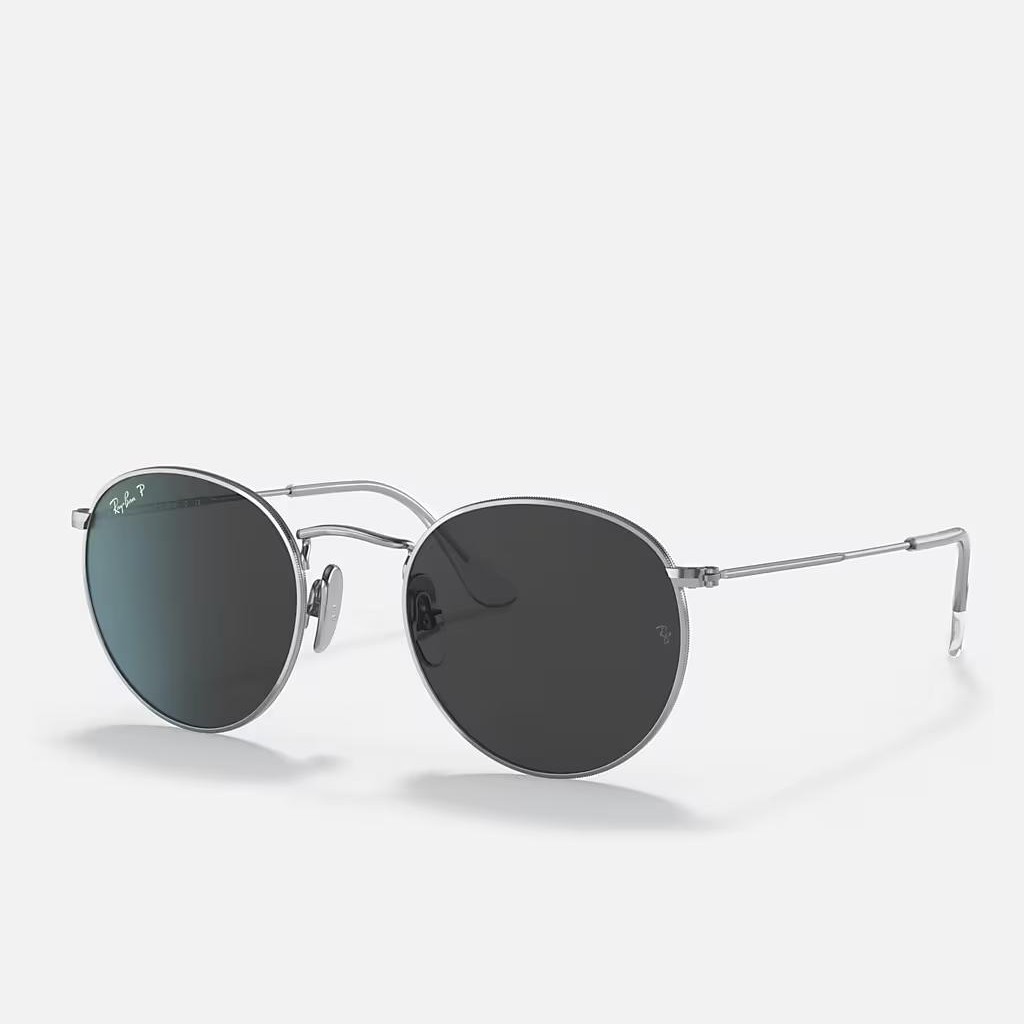 Kính Ray-Ban Round Titanium Bạc Đen