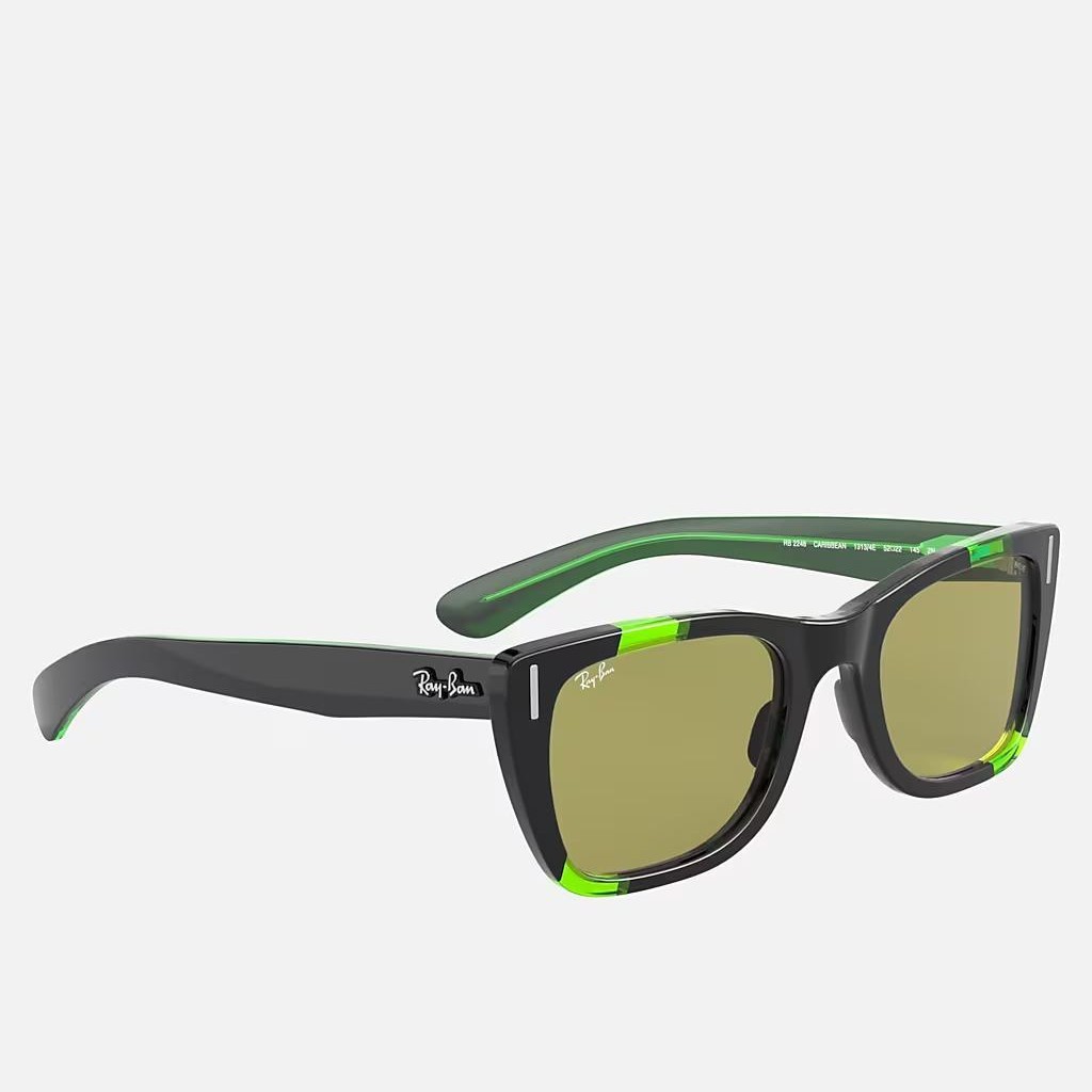 Kính Ray-Ban Caribbean Green Fluo Đen Xanh Lá