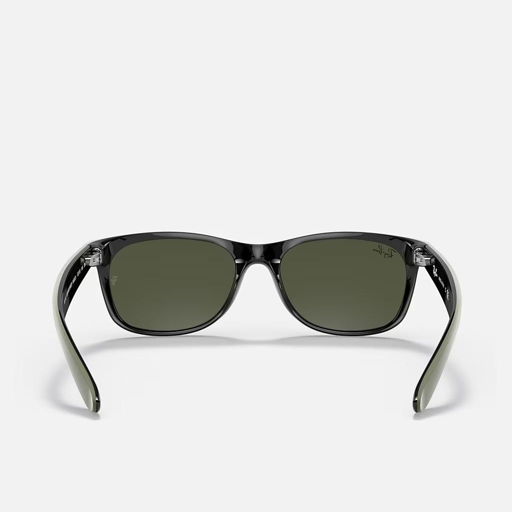 Kính Ray-Ban New Wayfarer Color Mix Xanh Lá Nhám