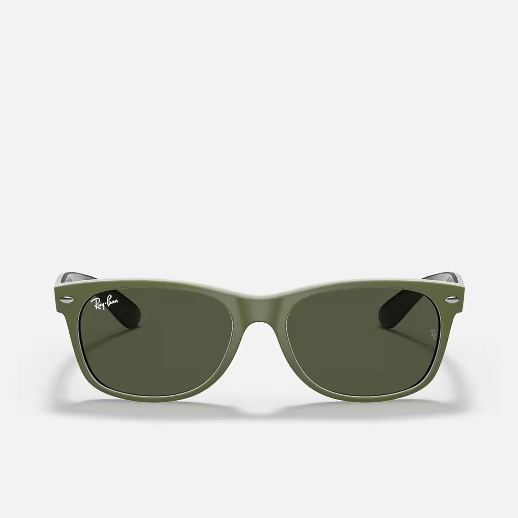 Kính Ray-Ban New Wayfarer Color Mix Xanh Lá Nhám