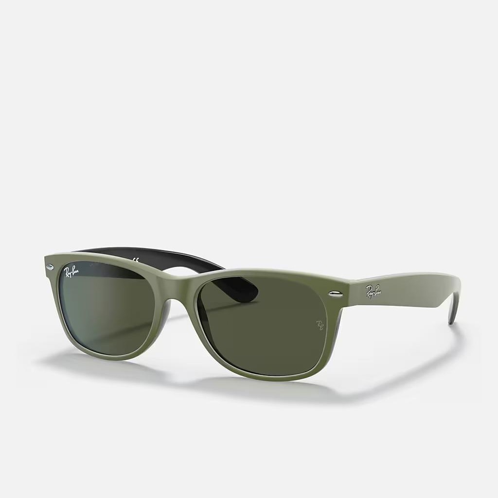 Kính Ray-Ban New Wayfarer Color Mix Xanh Lá Nhám