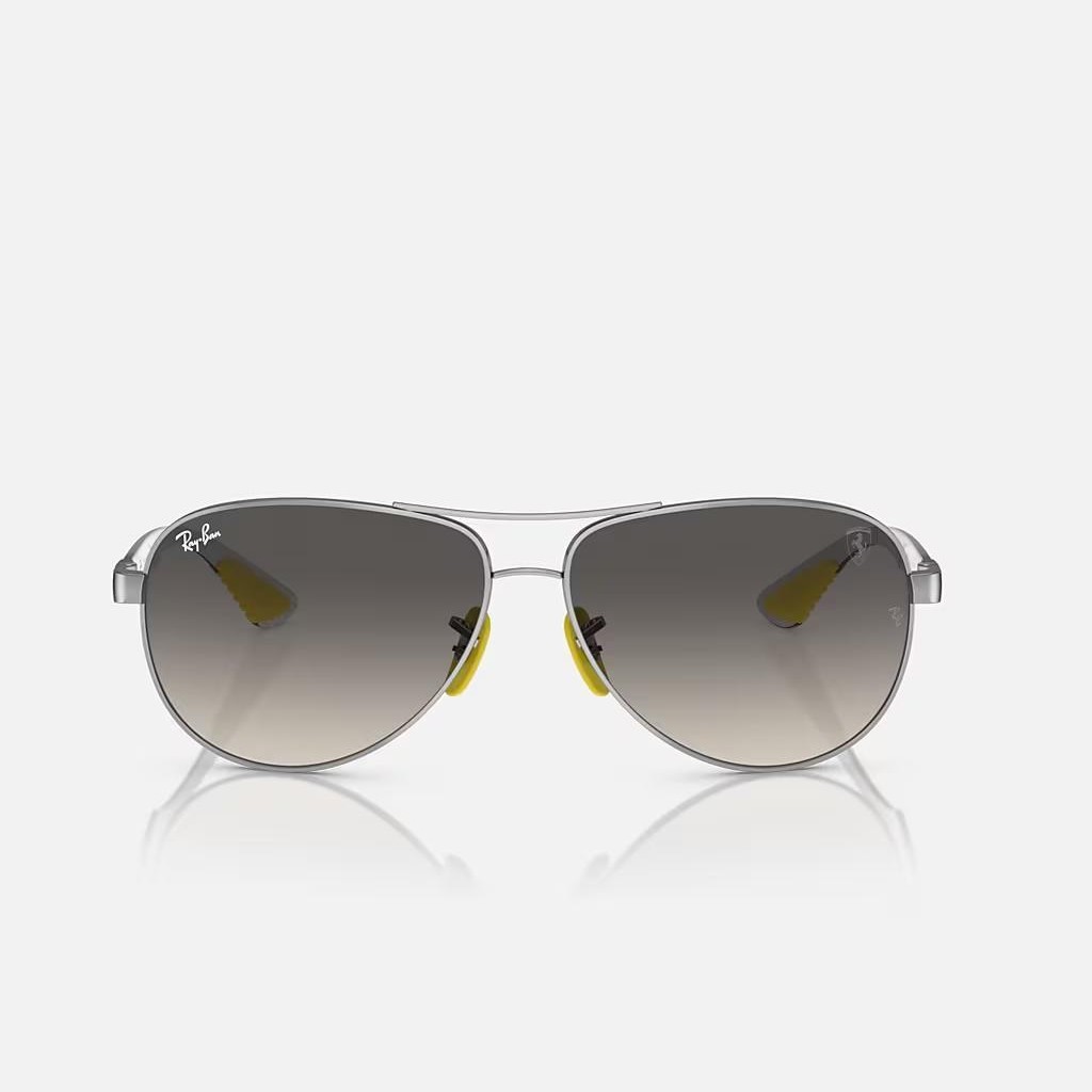 Kính Ray-Ban Rb8331M Scuderia Ferrari Collection Bạc Xám