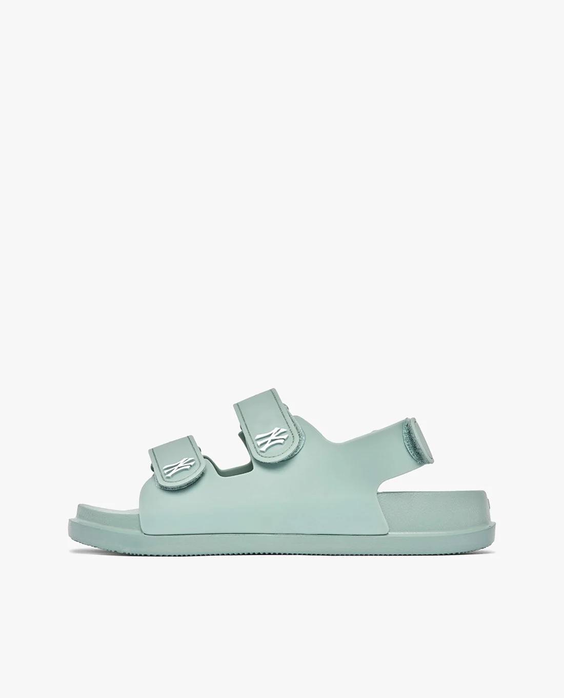 Giày Sandals Unisex Đế Thấp Quai Ngang Chunky Xanh Mint