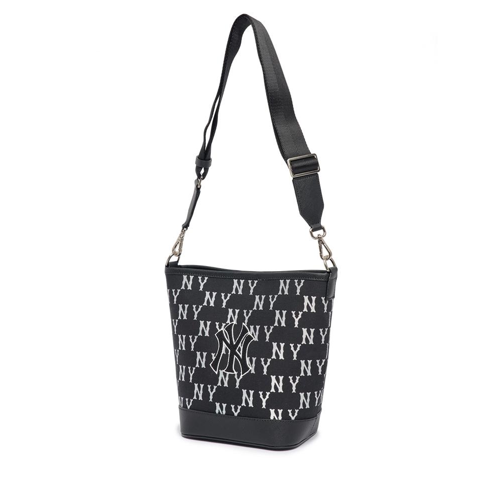 Túi MLB Big Classic Monogram Jacquard New Bucket Bag New York Yankees Đen