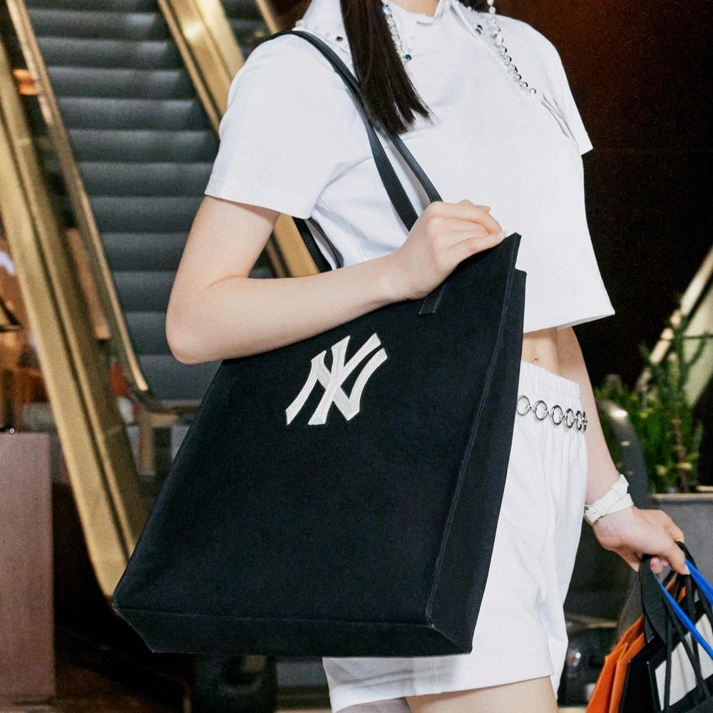 Túi MLB Canvas Tote Bag New York Yankees Đen