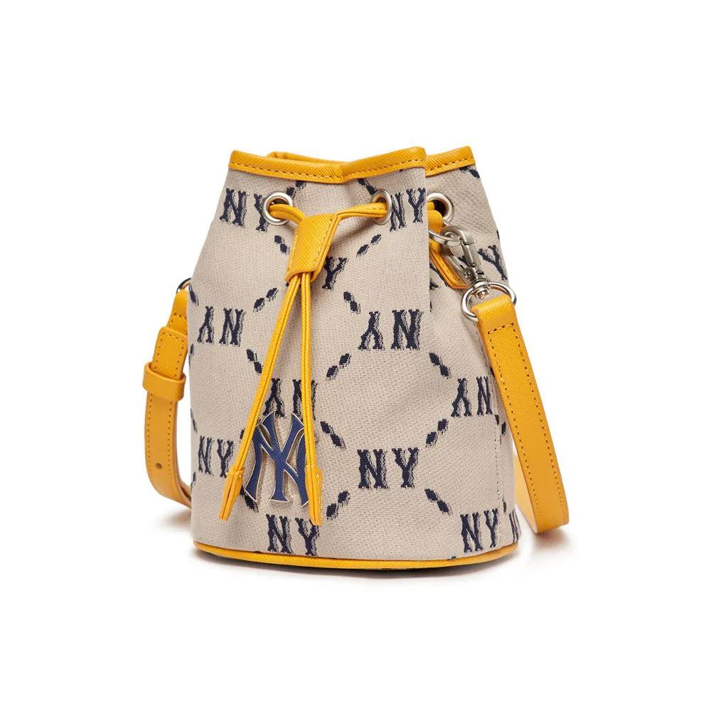 Túi MLB Dia Monogram Jacquard Mini Bucket Bag New York Yankees Vàng