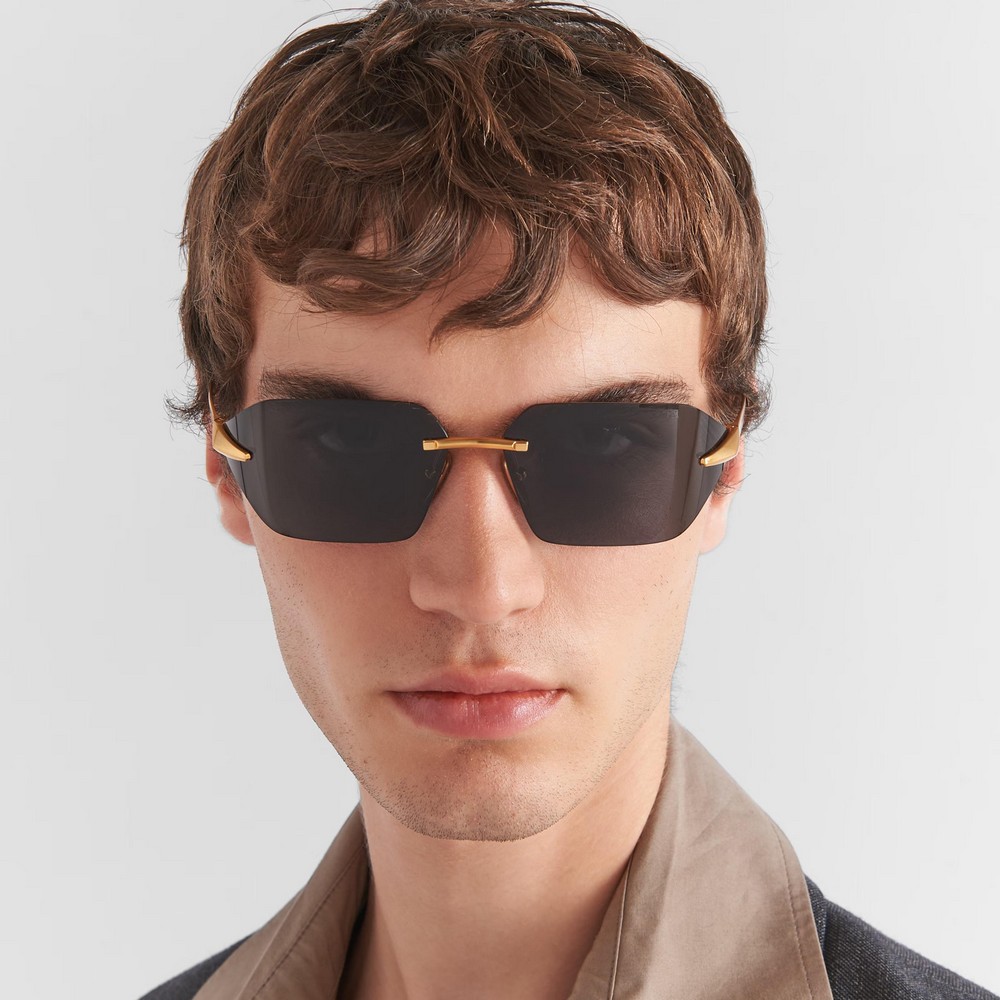 Kính Prada Runway Sunglasses Nam Xám Vàng