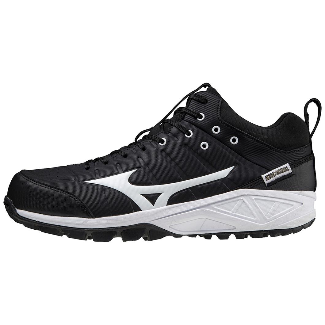 Giày Mizuno Ambition 2 All Surface Mid Turf Shoe Nam Đen Trắng